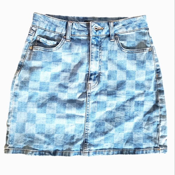 Trendy Denim Checkered Skirt- Like New - Picture 3 of 5